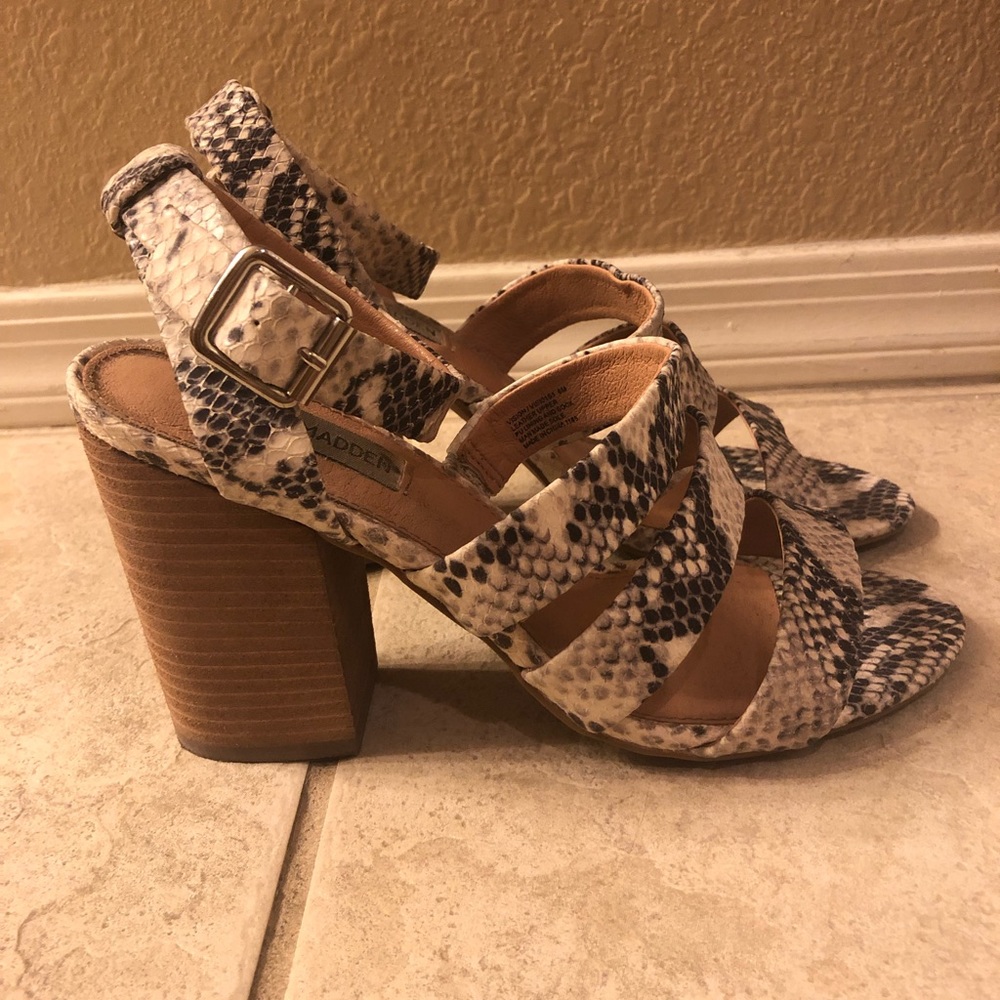Steve Madden “VISION” heel